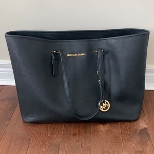 Michael Kors Large Leather Tote